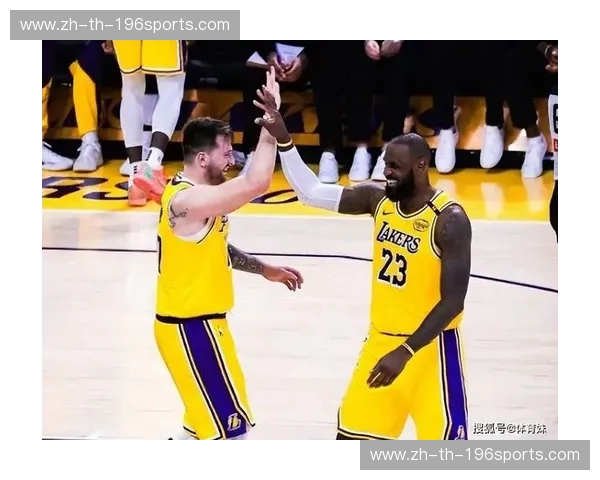 铁血与荣耀的巅峰碰撞：复盘湖人vs热火总决赛，那一抹紫金背后的传奇史诗